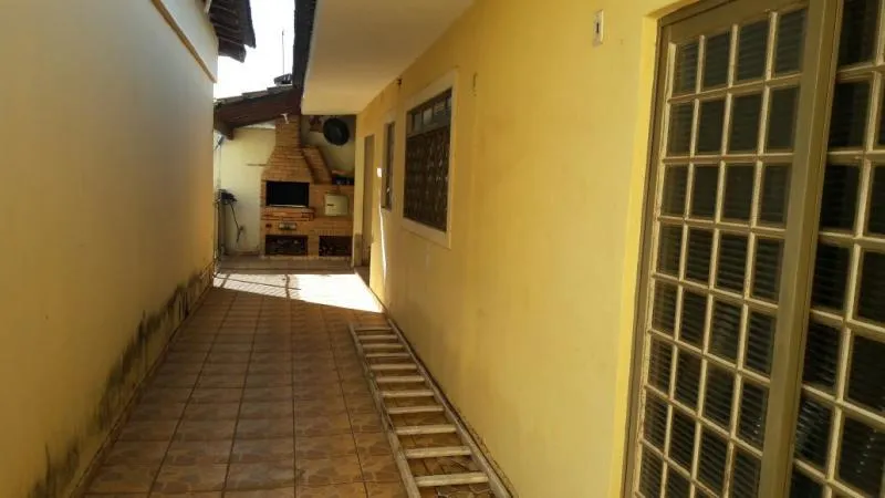Casa à venda — foto 5 de 5