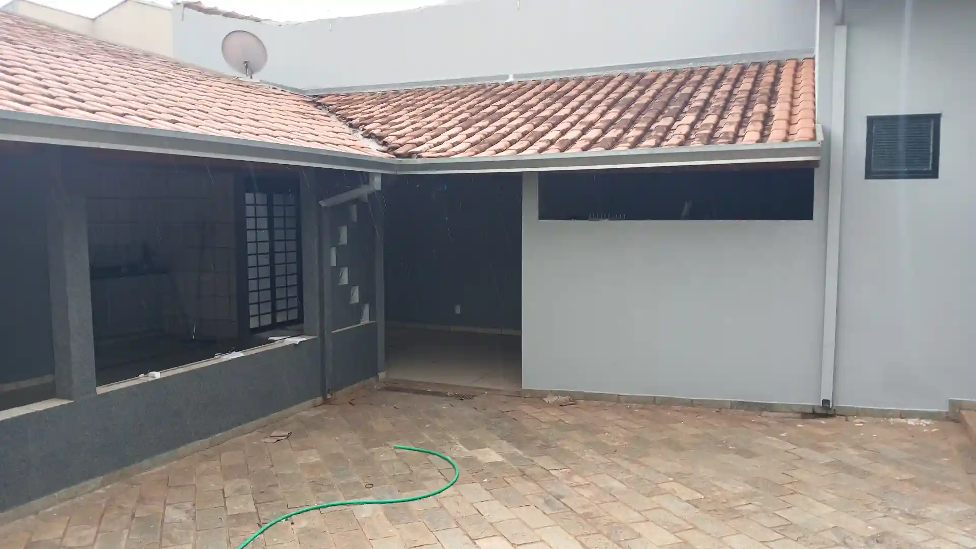 Casa com 4 quartos à venda, 360m² — foto 49 de 53