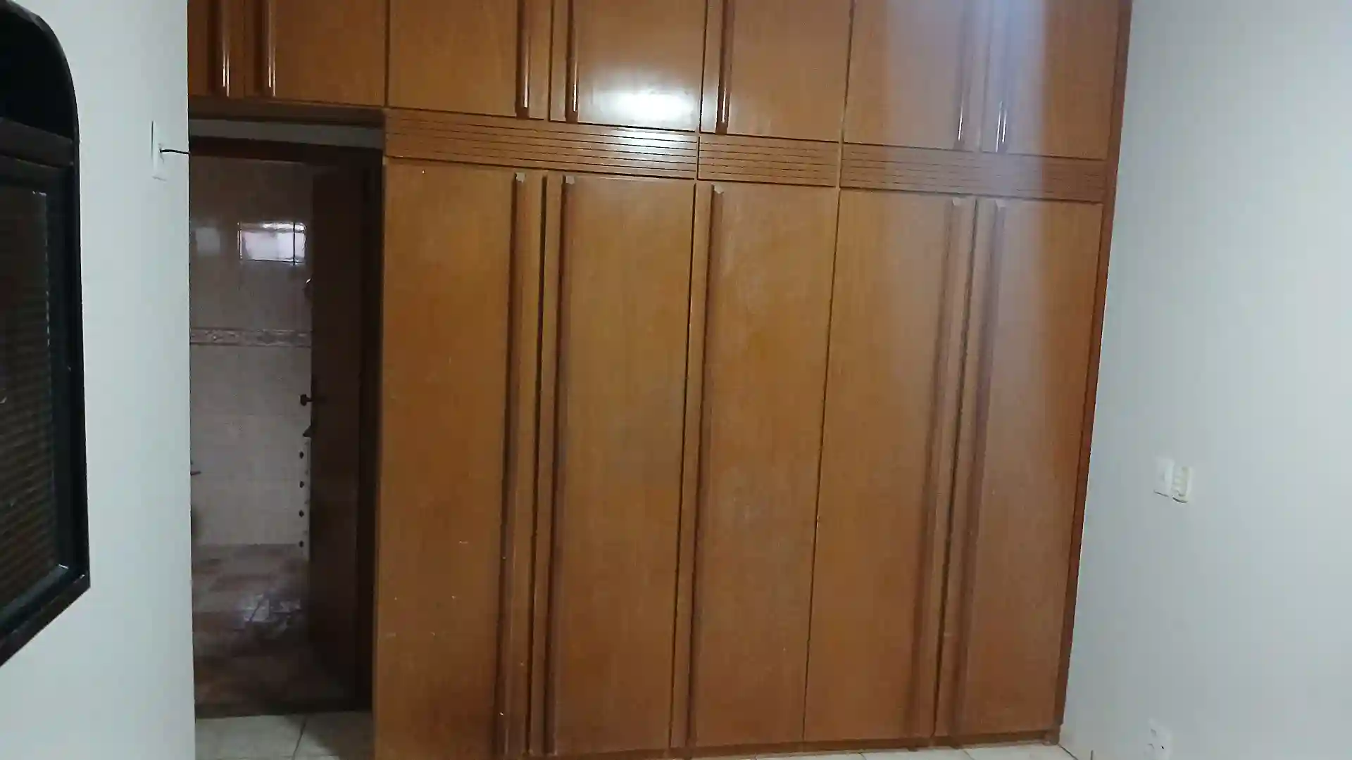 Casa com 4 quartos à venda, 360m² — foto 17 de 53
