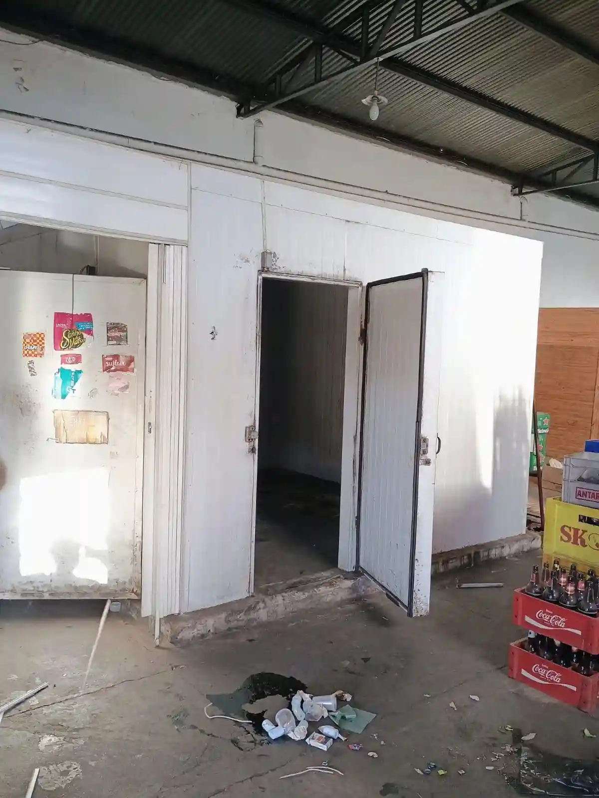 Loja / Salão / Ponto Comercial  à venda, 249m² — foto 19 de 25