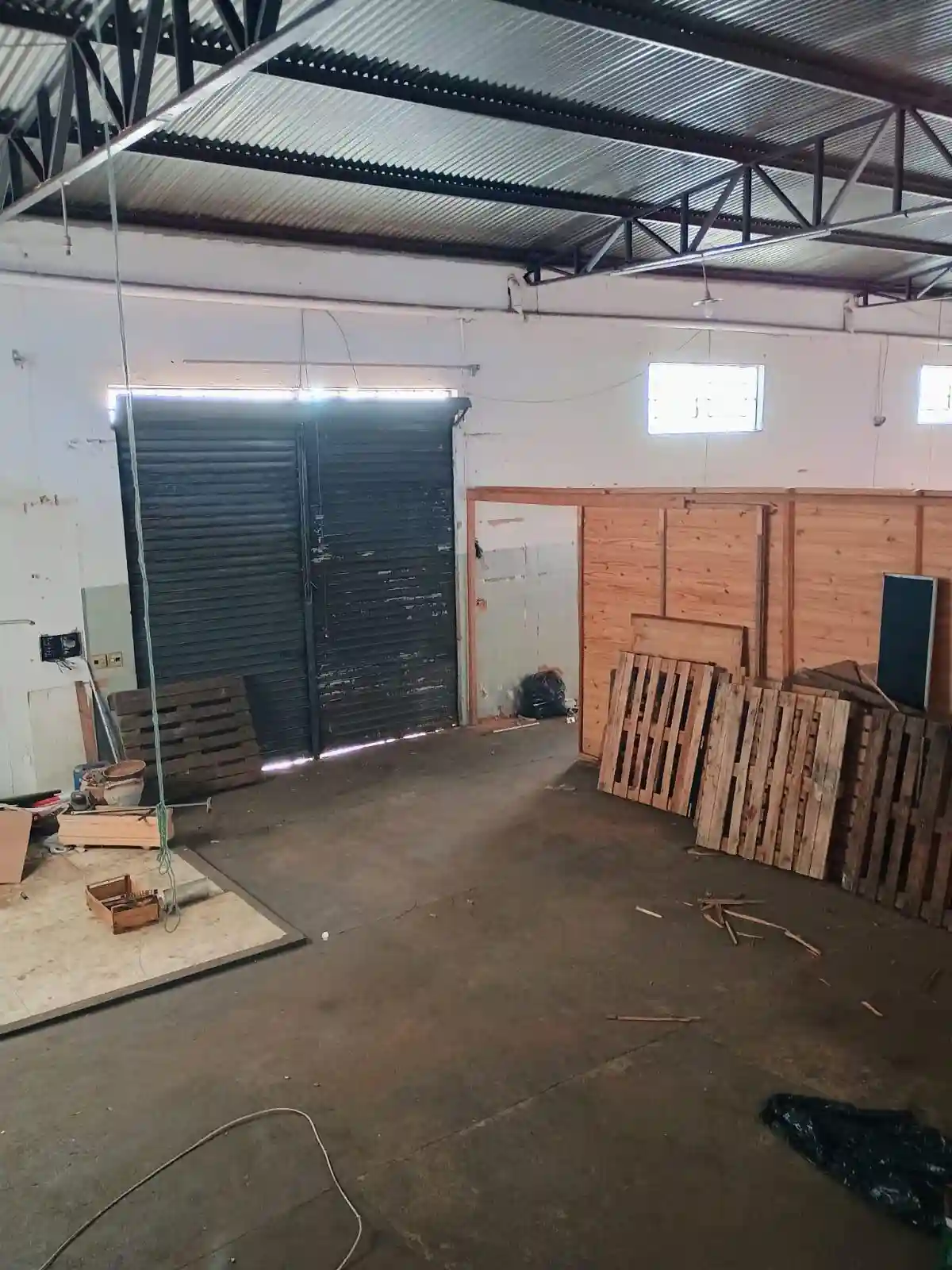 Loja / Salão / Ponto Comercial  à venda, 249m² — foto 8 de 25