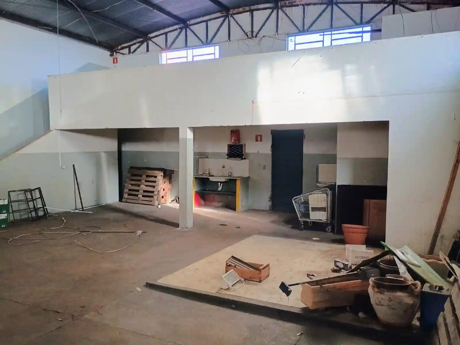 Loja / Salão / Ponto Comercial  à venda, 249m² — foto 10 de 25