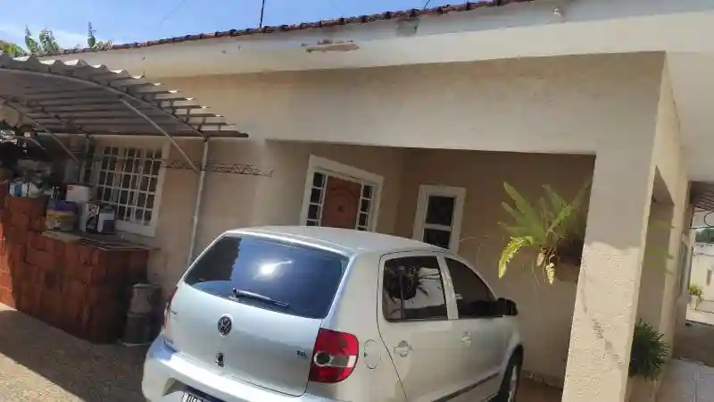 Casa à venda — foto 2 de 15