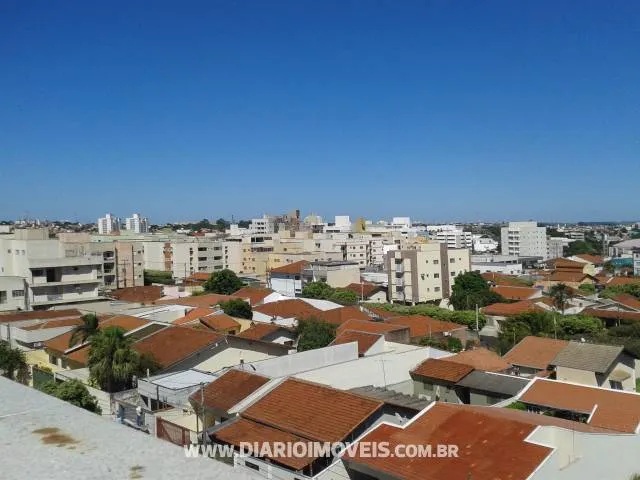 Apartamento à venda — foto 2 de 2