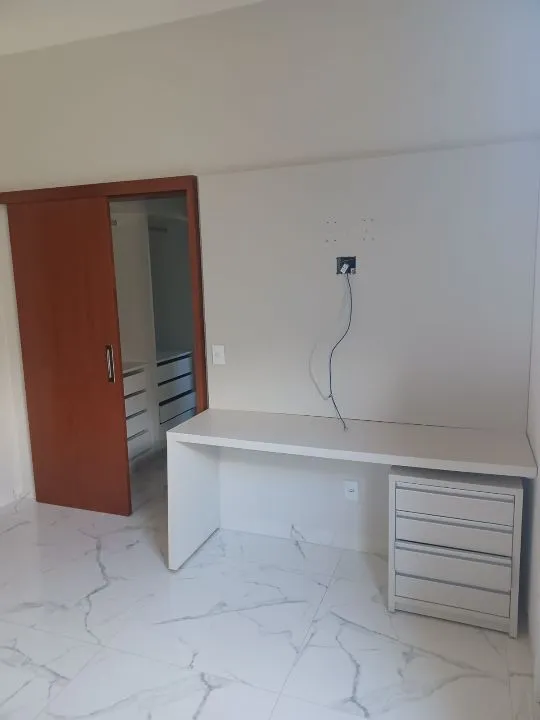 Casa de Condomínio para aluguel — foto 6 de 8
