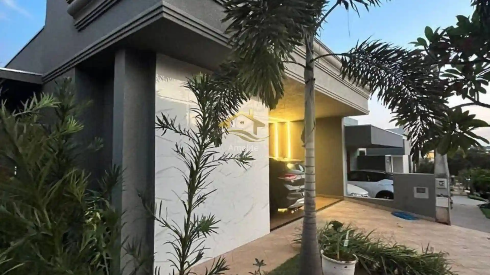 Casa de Condomínio com 3 quartos à venda, 135m² — foto 1 de 27