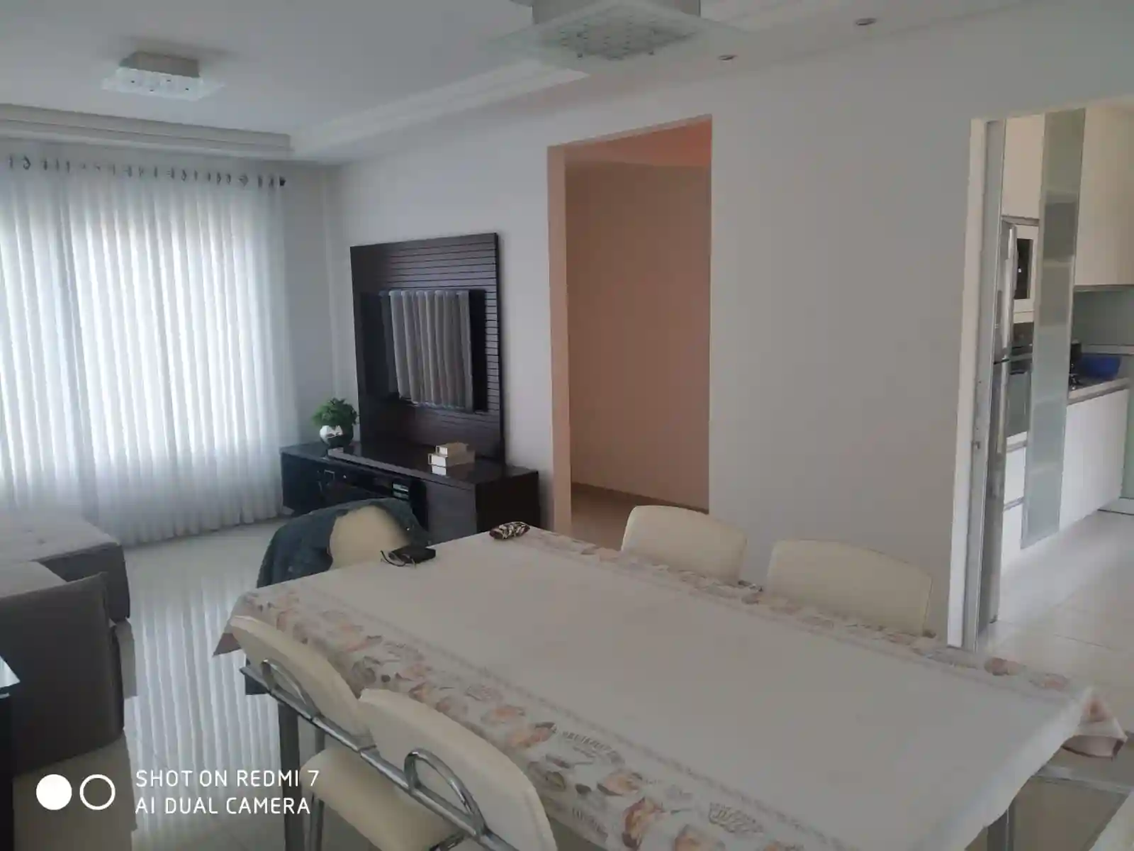Casa de Condomínio com 3 quartos à venda, 175m² — foto 2 de 18