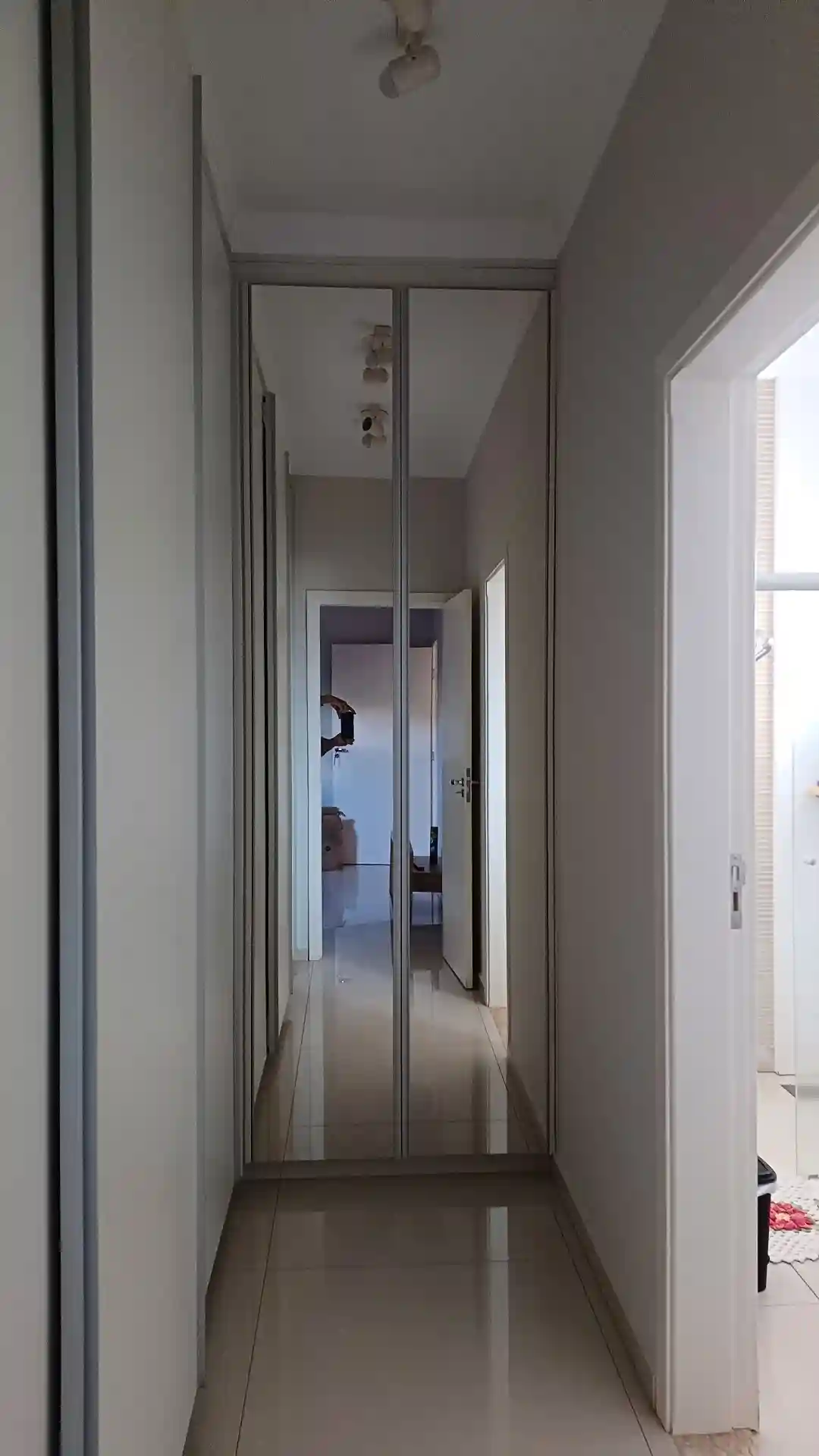 Casa de Condomínio com 3 quartos à venda, 190m² — foto 8 de 24