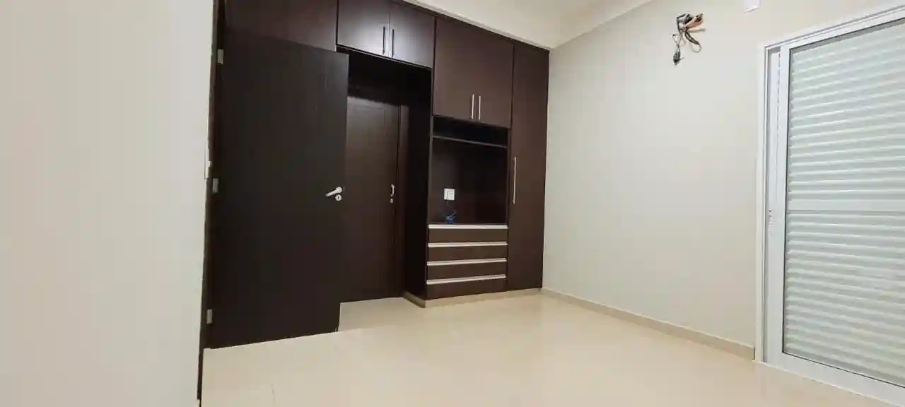 Casa de Condomínio com 4 quartos à venda, 280m² — foto 8 de 16