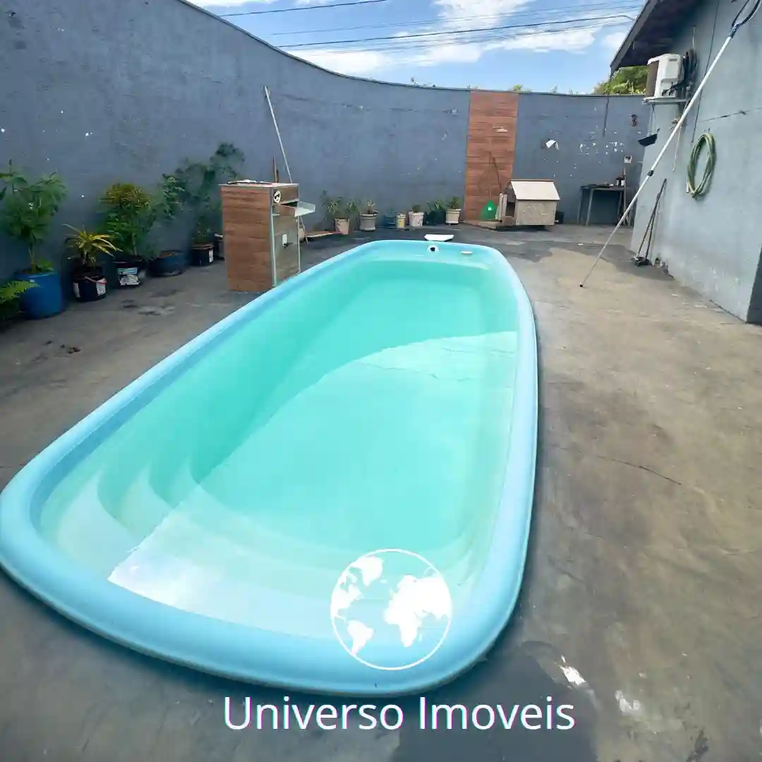 Casa com 3 quartos à venda, 150m² — foto 1 de 19