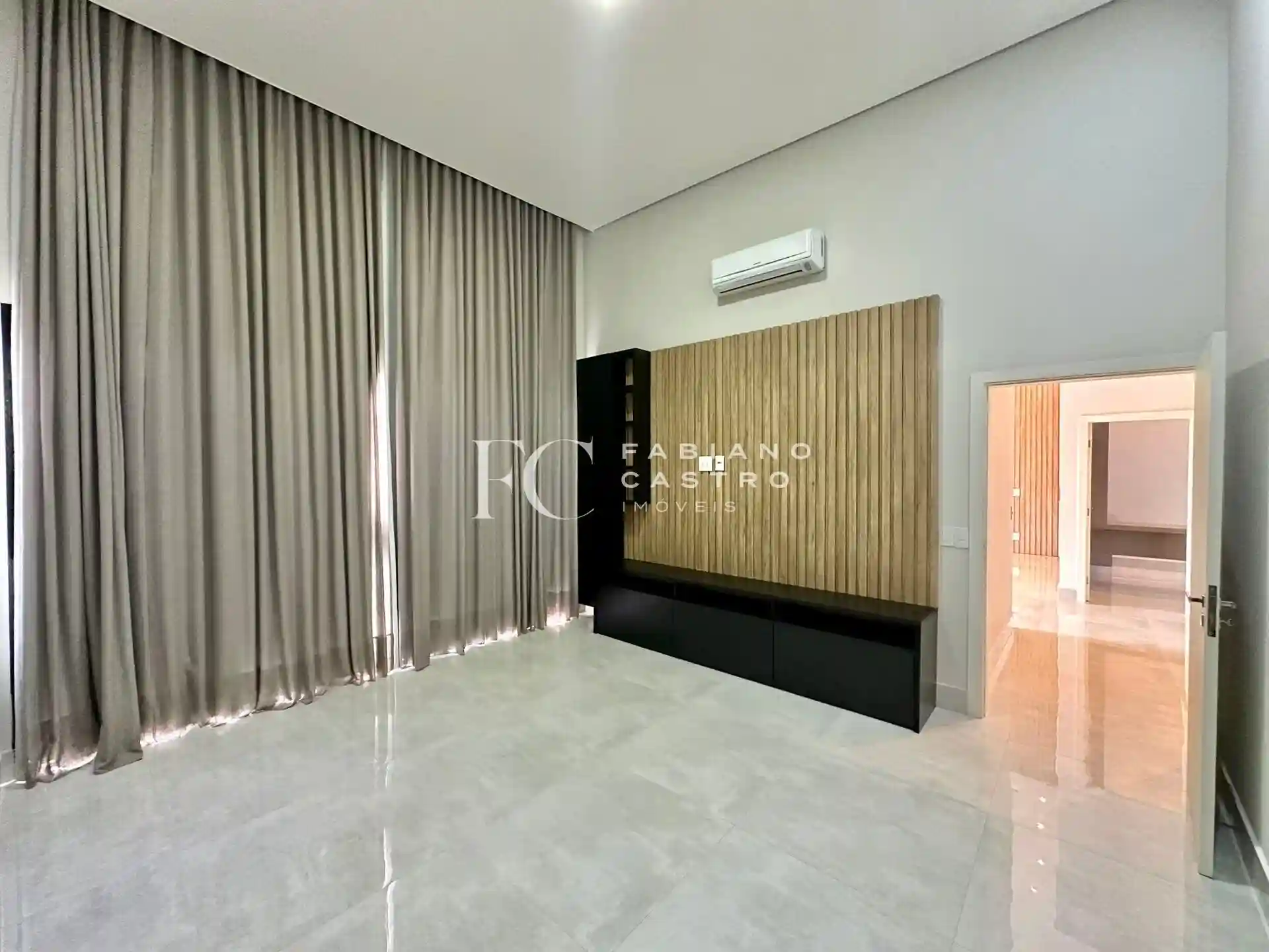 Casa de Condomínio com 3 quartos à venda, 260m² — foto 11 de 32