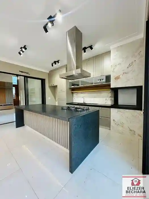 Casa de Condomínio com 3 quartos à venda, 190m² — foto 9 de 27