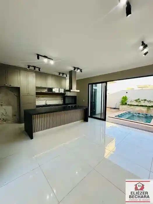 Casa de Condomínio com 3 quartos à venda, 190m² — foto 11 de 27