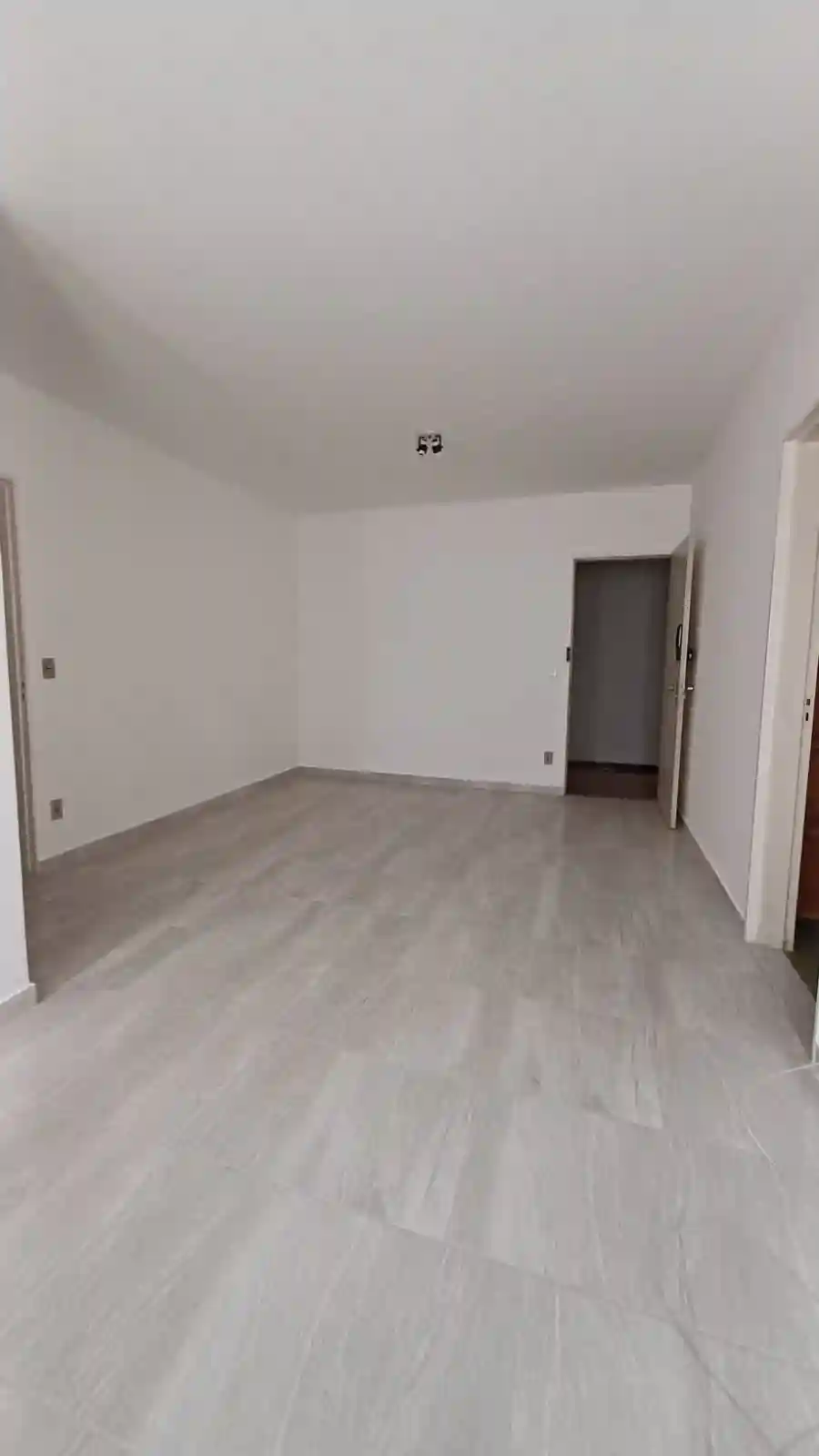 Apartamento com 2 quartos à venda, 70m² — foto 8 de 25