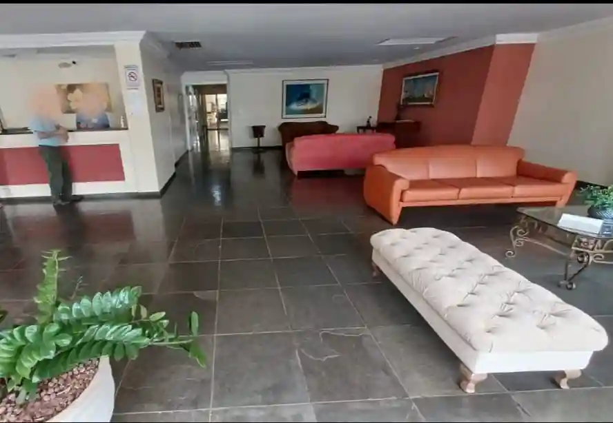 Apartamento com 2 quartos à venda, 70m² — foto 3 de 25