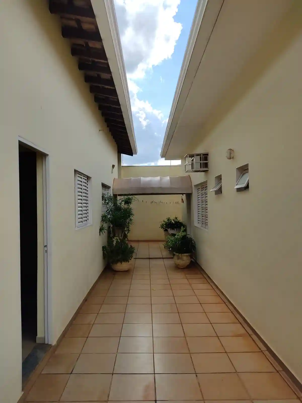 Casa à venda — foto 6 de 27