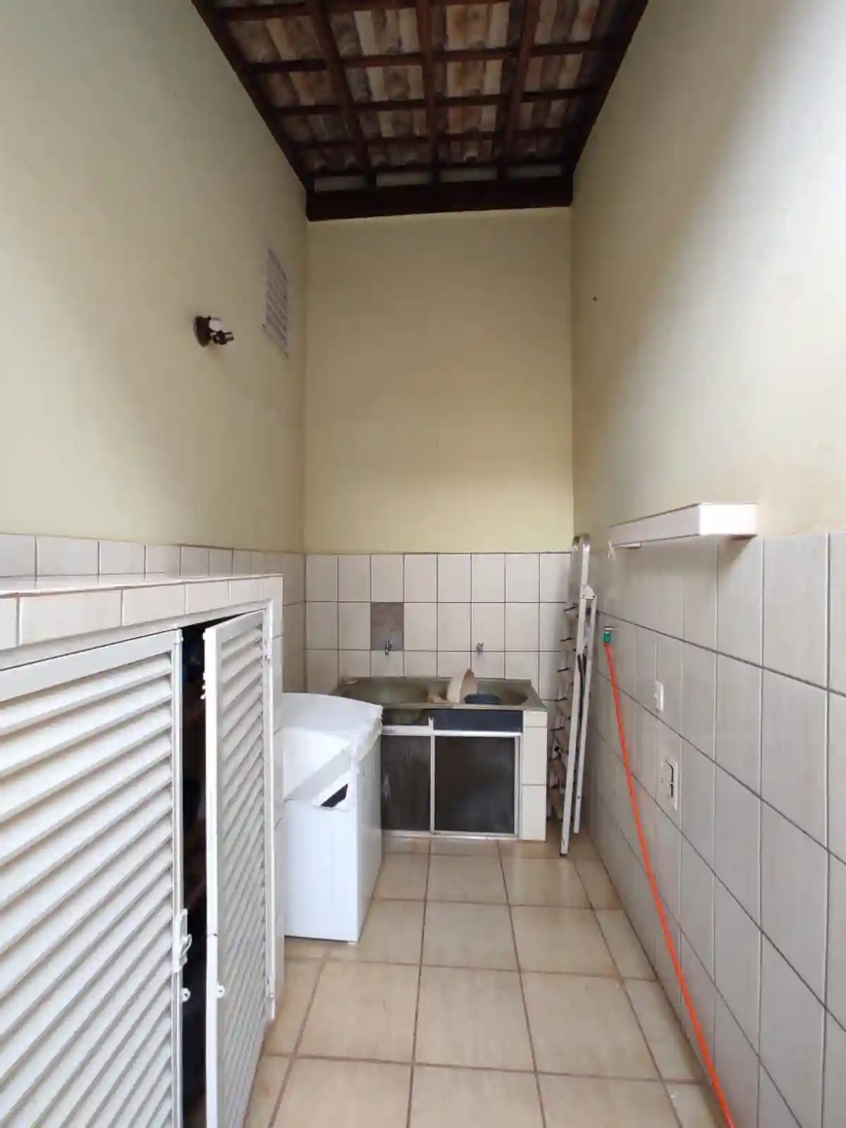 Casa à venda — foto 12 de 27