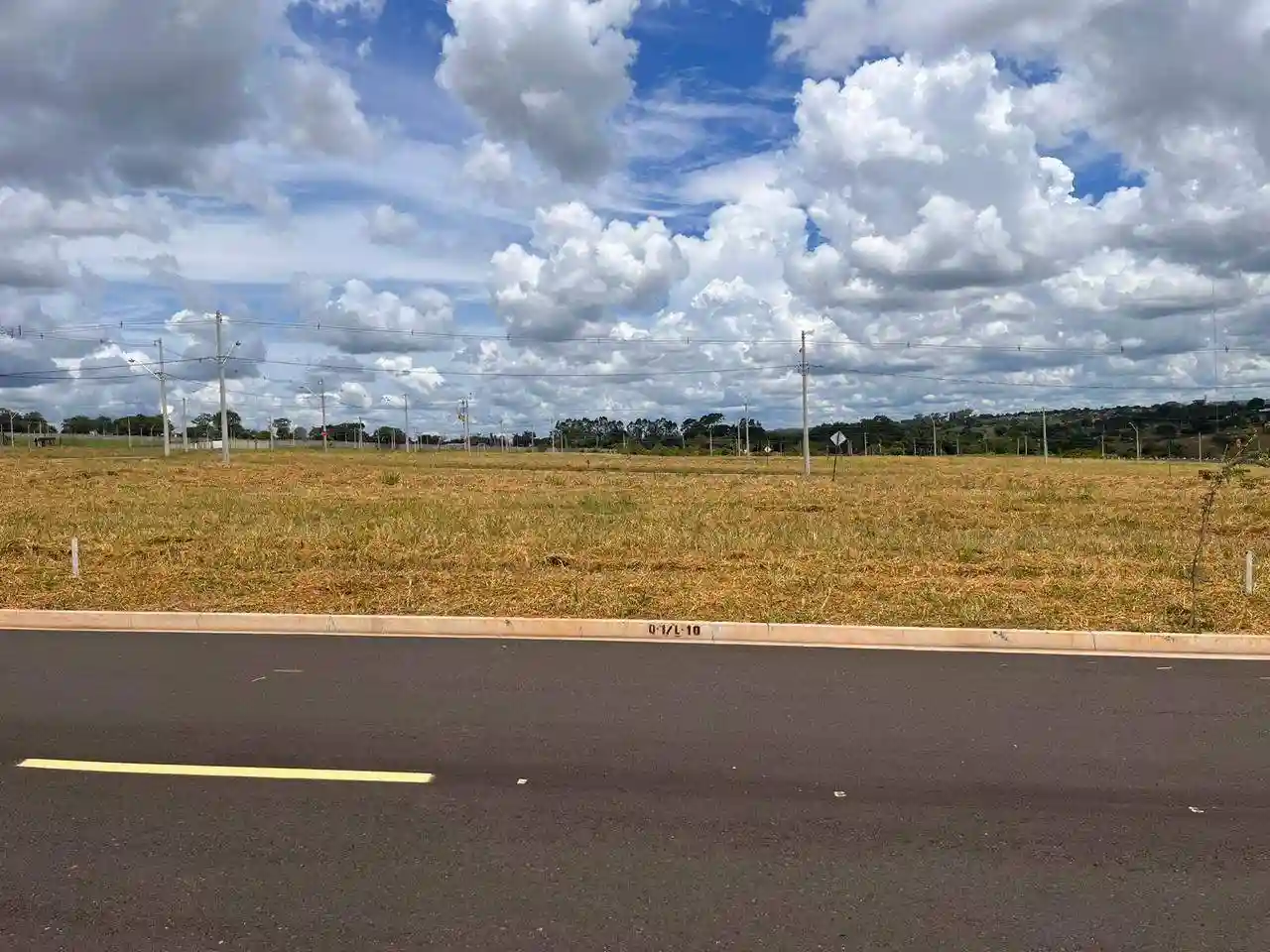 Terreno / Lote / Condomínio  à venda, 306m² — foto 1 de 2