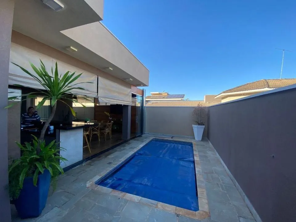 Casa de Condomínio para aluguel — foto 1 de 6