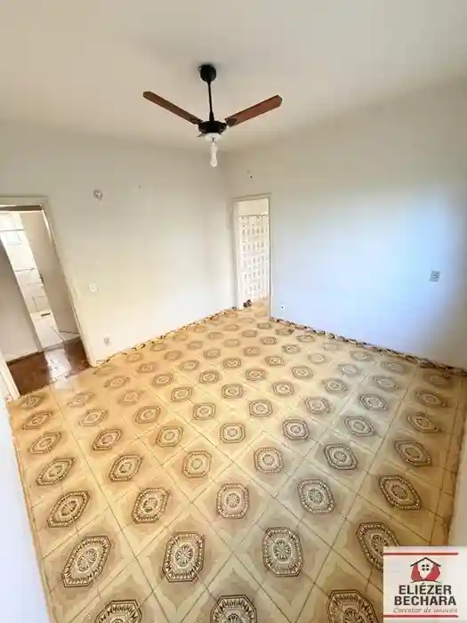 Casa com 3 quartos à venda, 200m² — foto 9 de 27