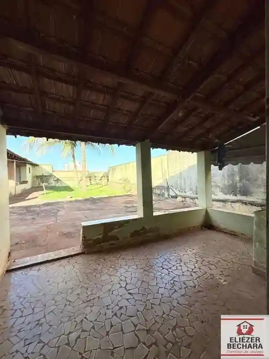Casa com 3 quartos à venda, 200m² — foto 19 de 27