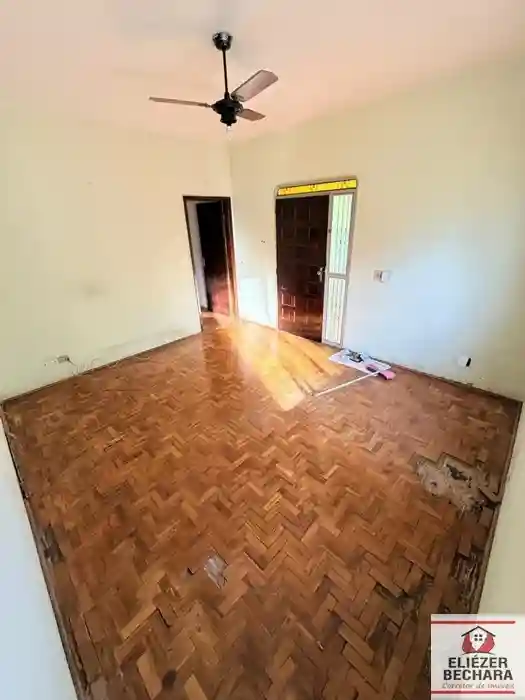 Casa com 3 quartos à venda, 200m² — foto 16 de 27