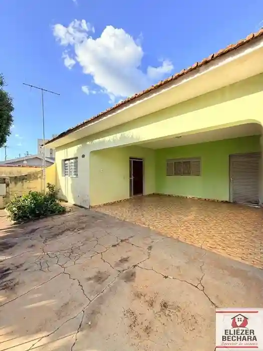 Casa com 3 quartos à venda, 200m² — foto 4 de 27