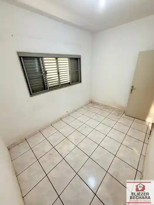 Casa com 3 quartos à venda, 200m² — foto 23 de 27