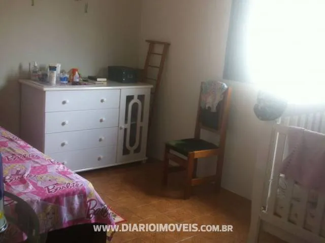 Casa à venda — foto 1 de 2