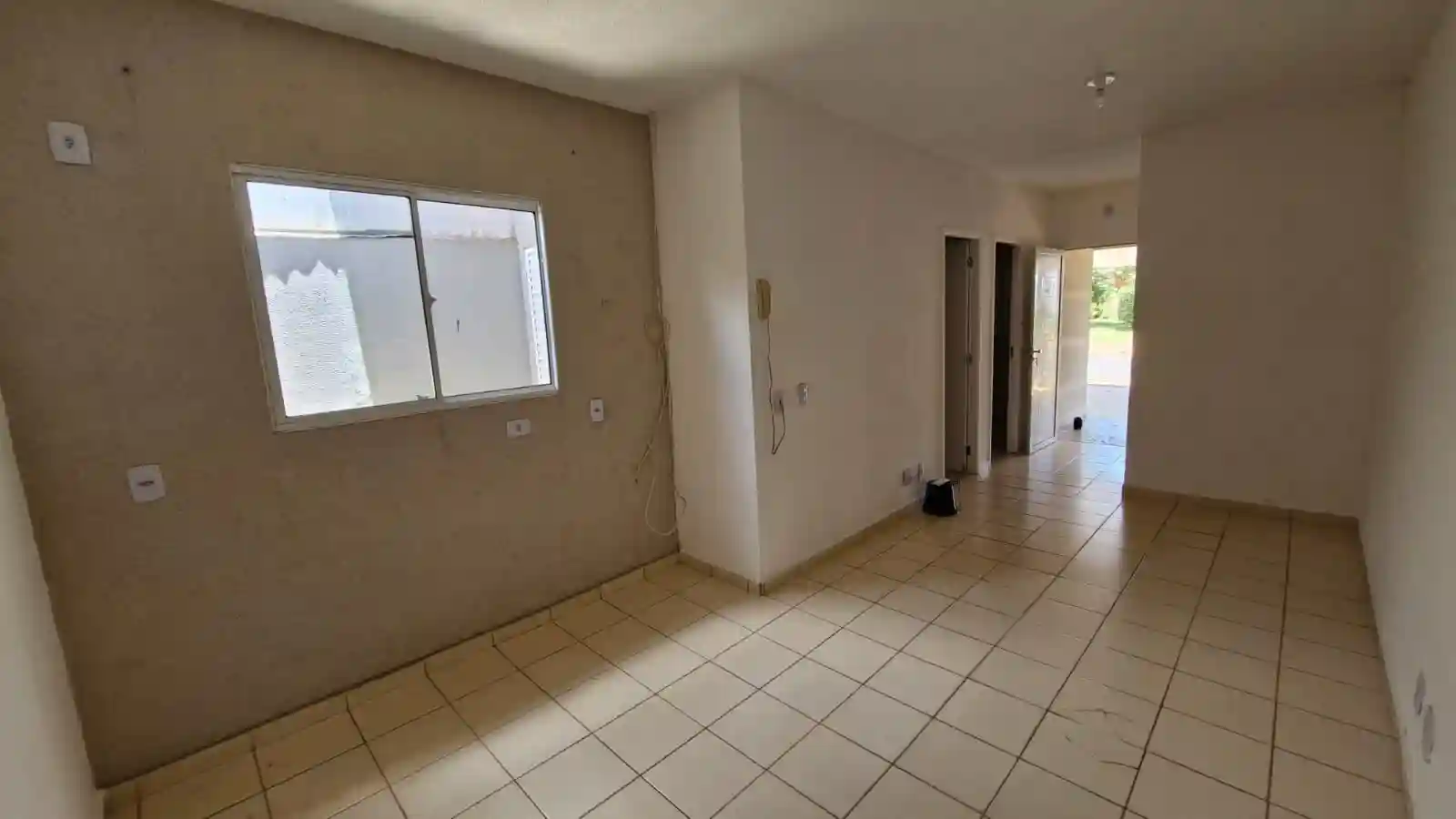 Casa de Condomínio com 2 quartos à venda, 10m² — foto 1 de 14
