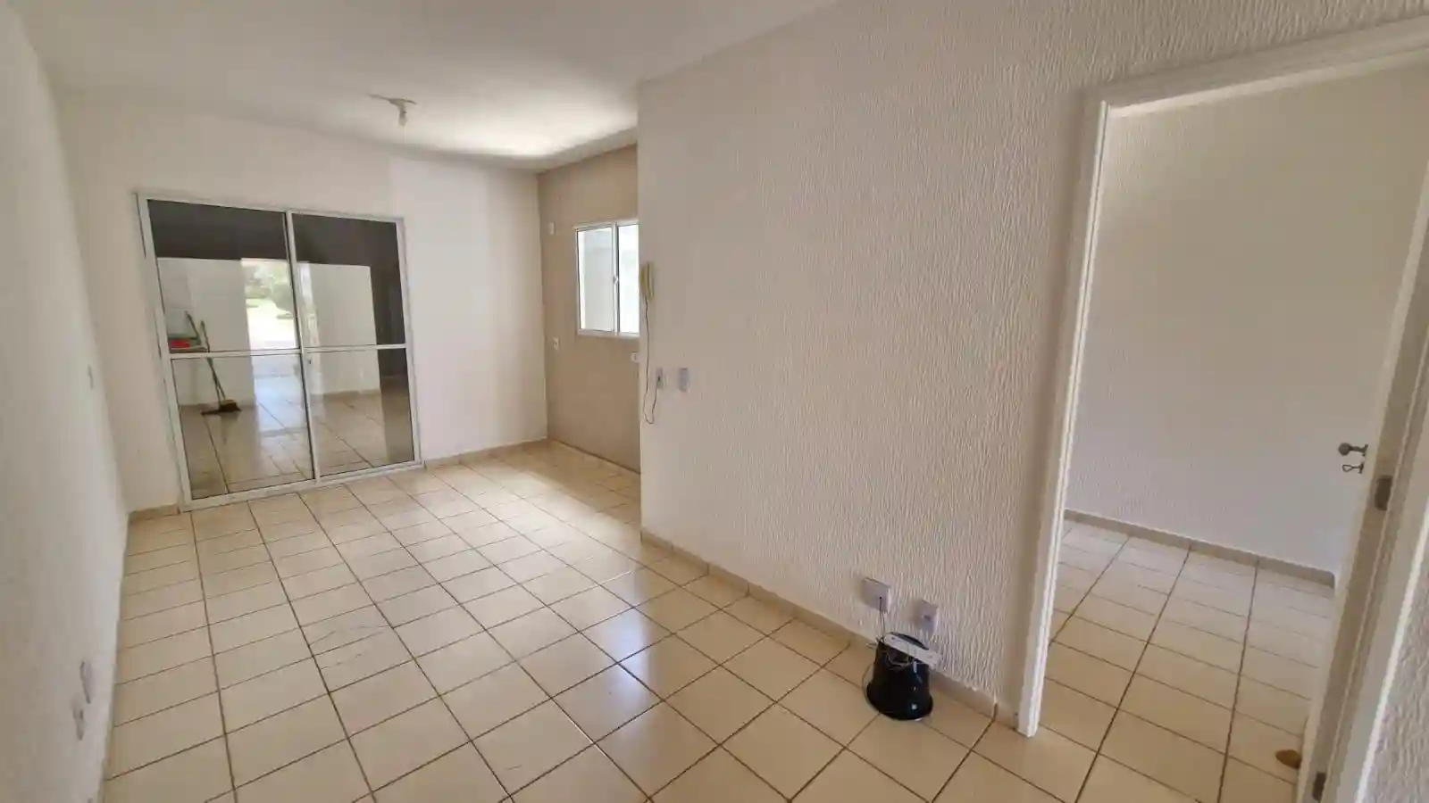 Casa de Condomínio com 2 quartos à venda, 10m² — foto 4 de 14