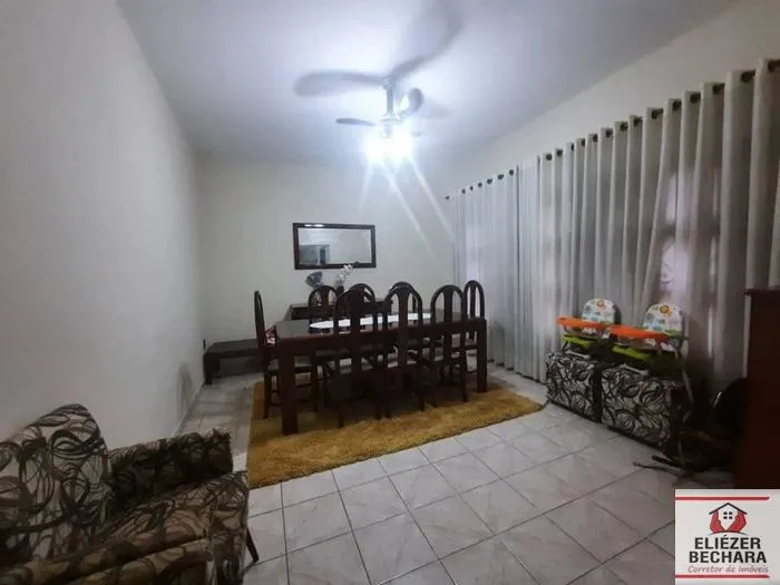 Casa à venda — foto 4 de 9