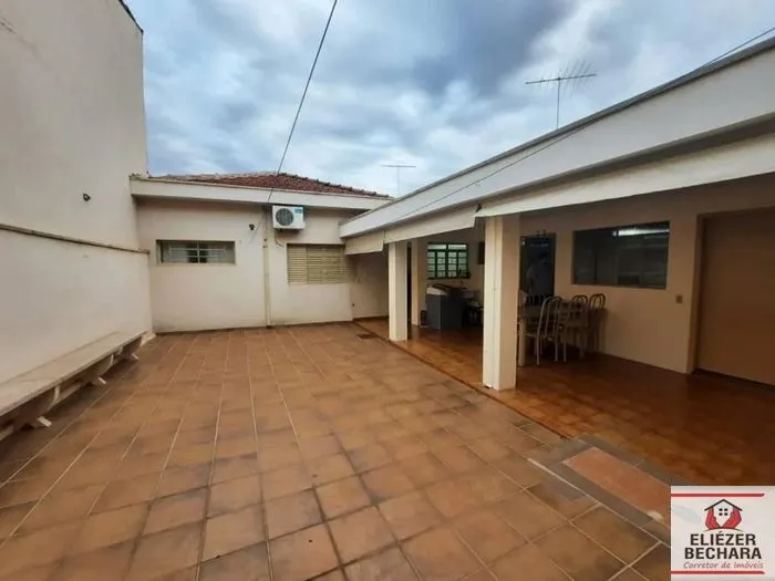 Casa à venda — foto 8 de 9