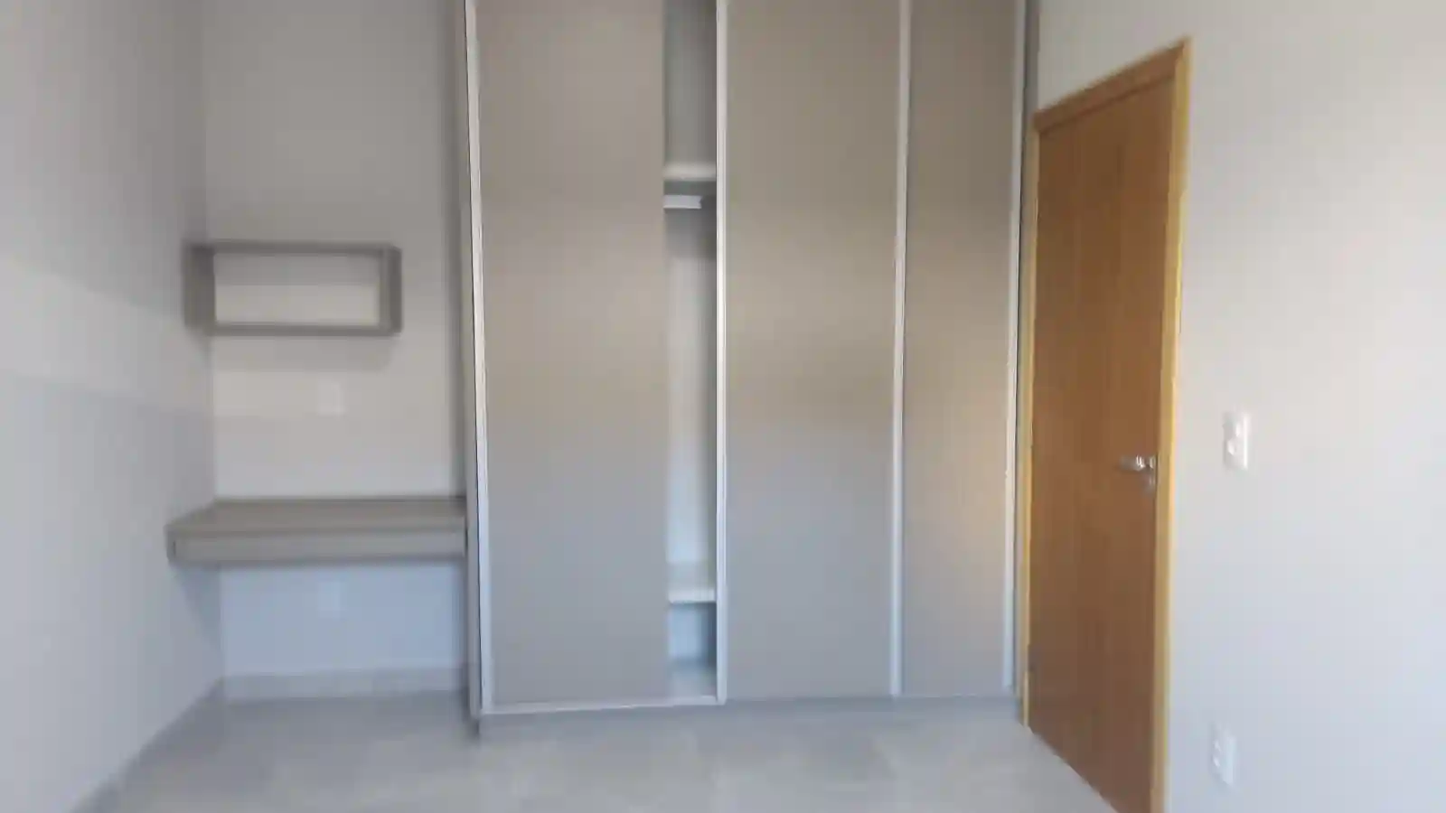 Casa de Condomínio com 3 quartos à venda, 191m² — foto 9 de 18