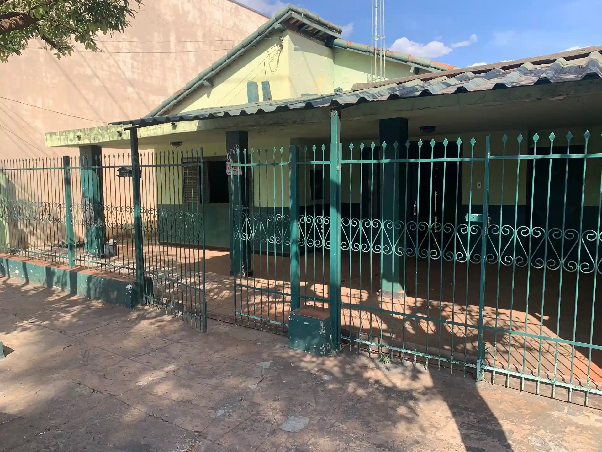 Casa Comercial com 2 quartos à venda, 350m² — foto 4 de 4