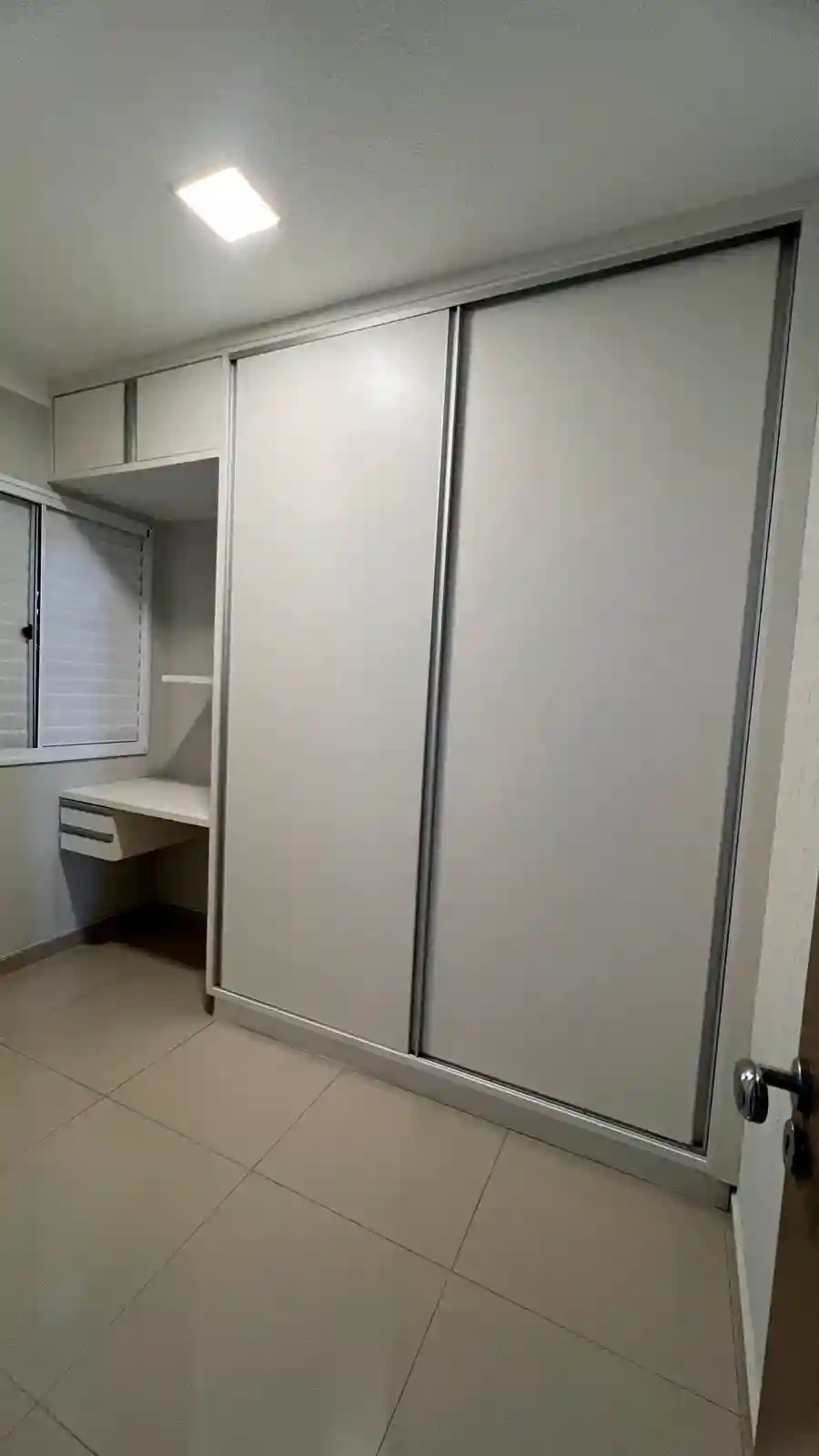 Casa de Condomínio com 3 quartos à venda, 100m² — foto 15 de 18