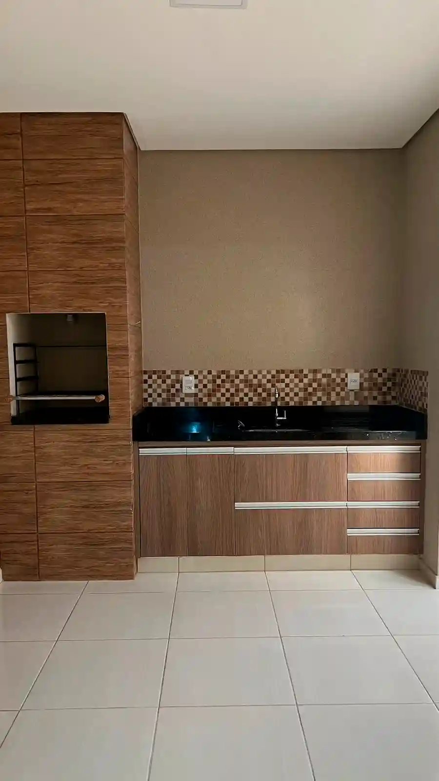 Casa de Condomínio com 3 quartos à venda, 100m² — foto 16 de 18