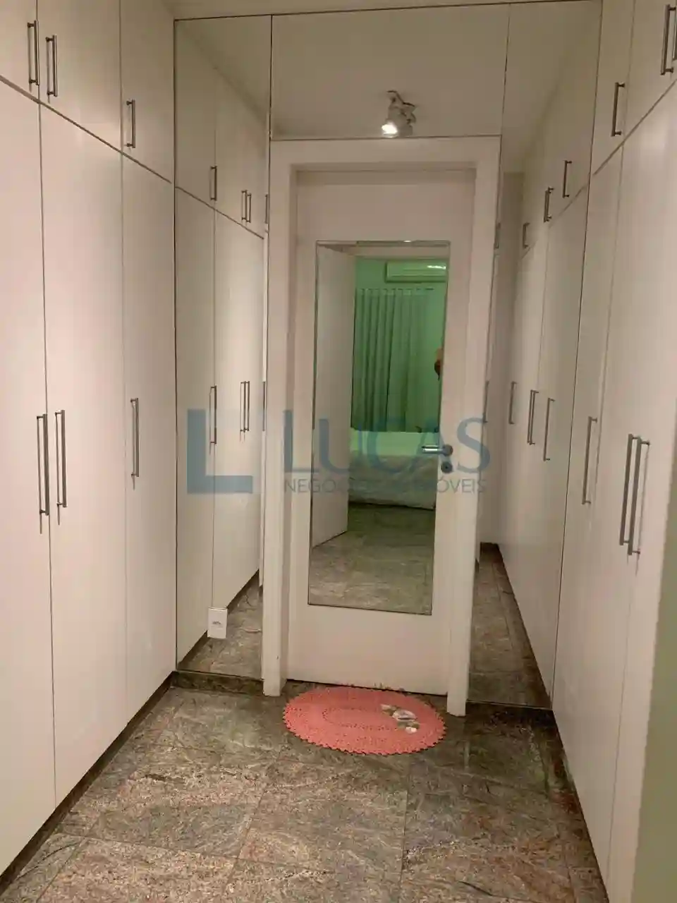 Apartamento com 3 quartos à venda, 207m² — foto 23 de 24