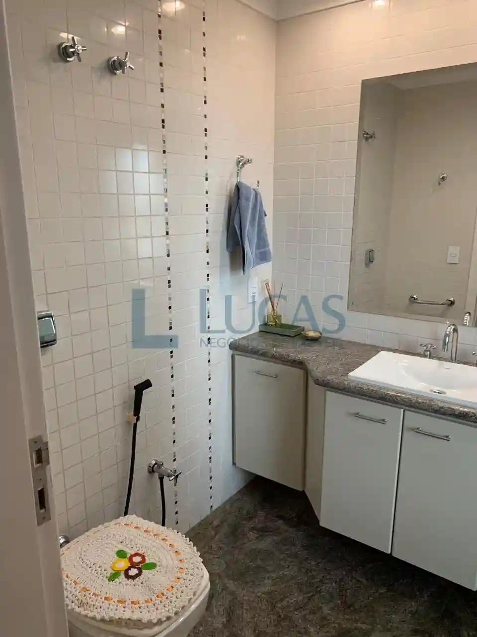 Apartamento com 3 quartos à venda, 207m² — foto 17 de 24