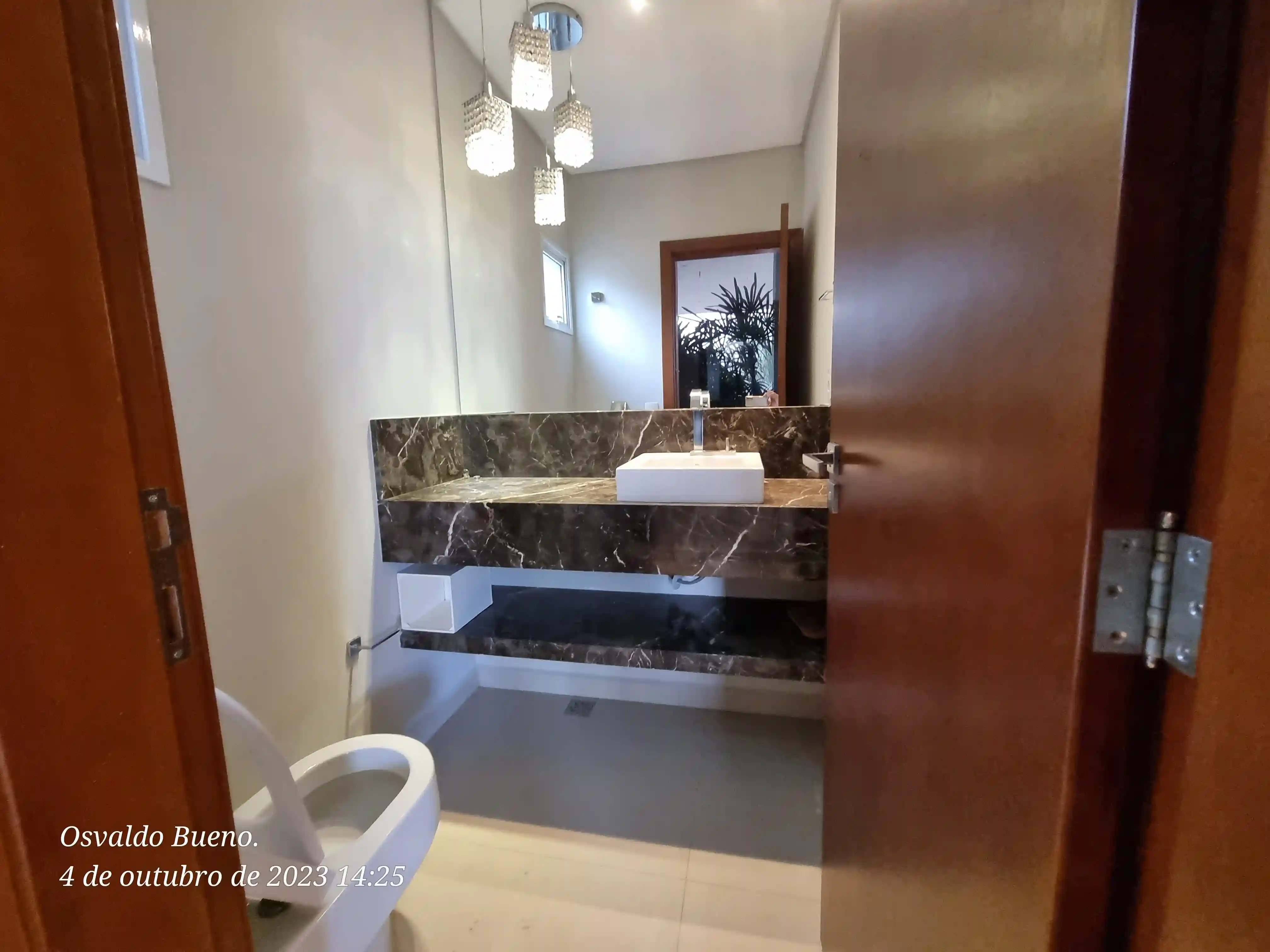 Casa de Condomínio com 3 quartos à venda, 280m² — foto 18 de 19