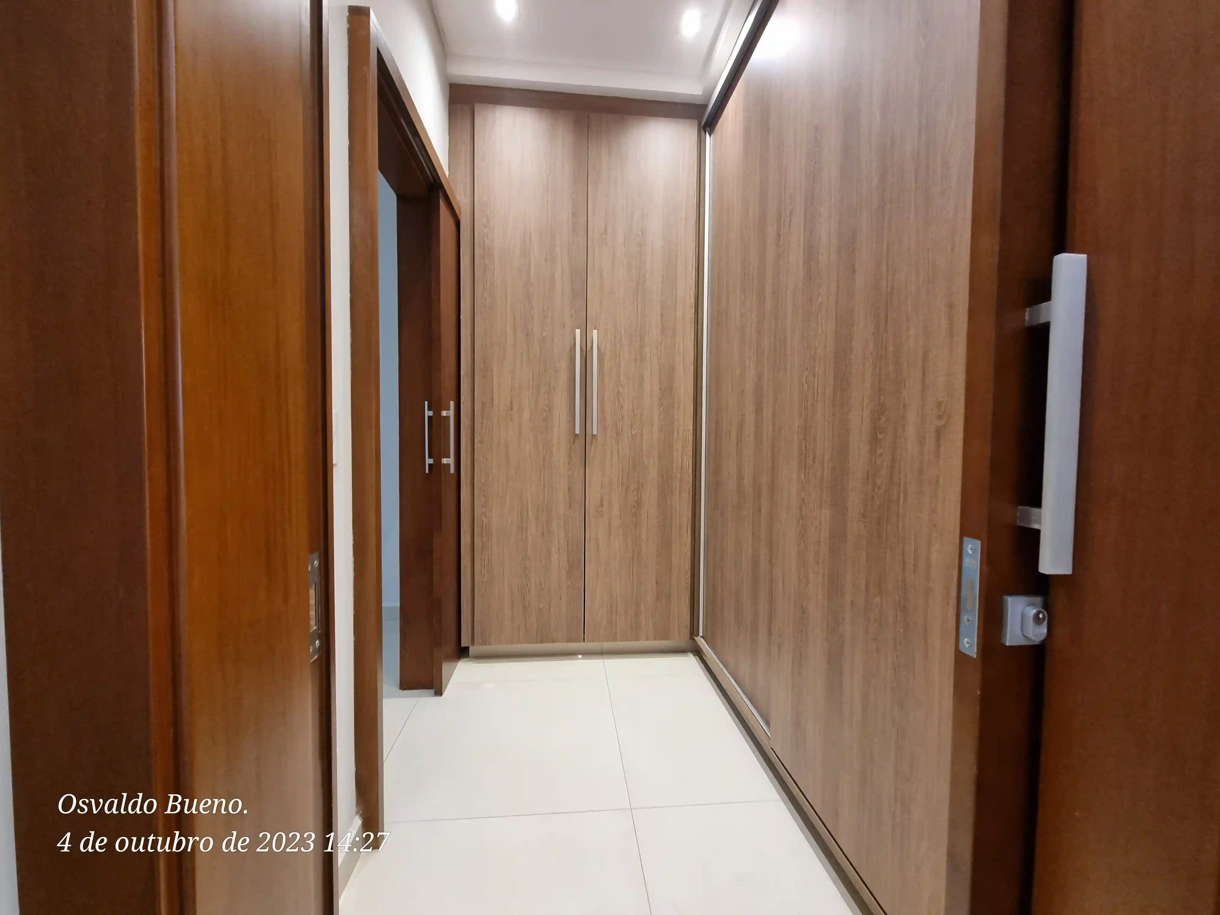 Casa de Condomínio com 3 quartos à venda, 280m² — foto 12 de 19