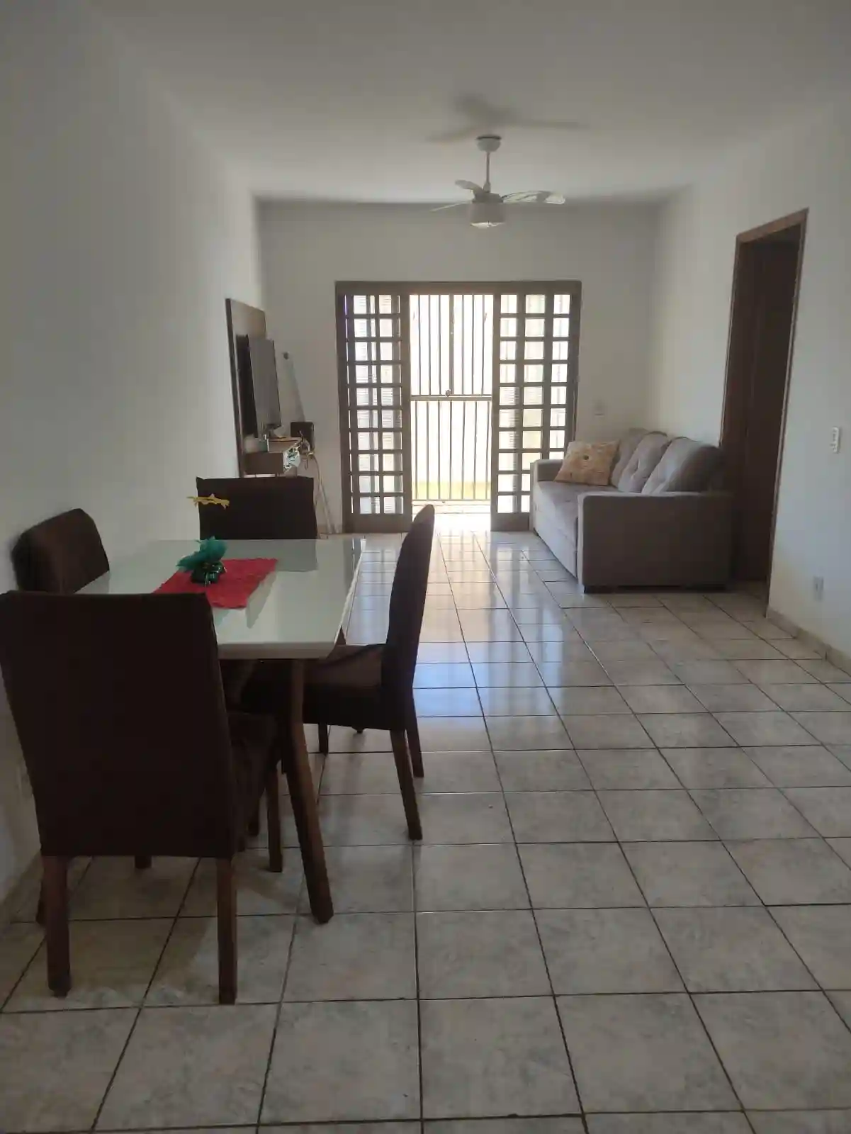 Apartamento com 2 quartos à venda, 106m² — foto 3 de 9