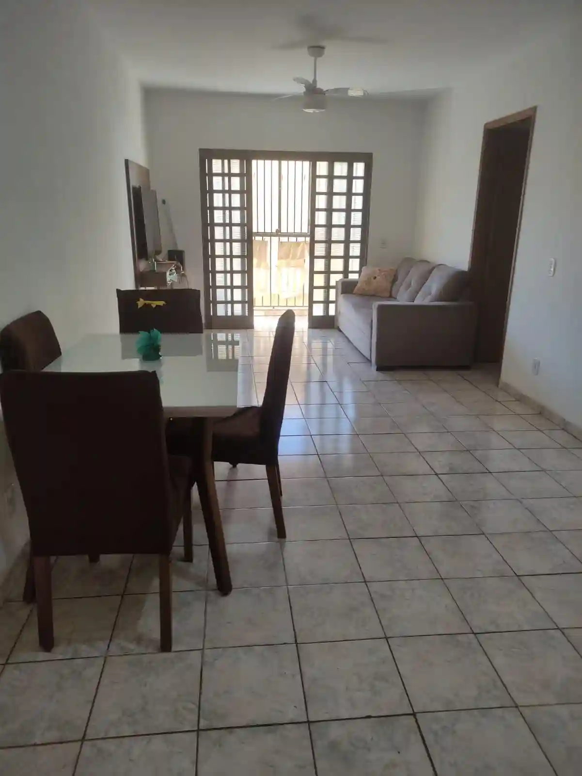 Apartamento com 2 quartos à venda, 106m² — foto 2 de 9