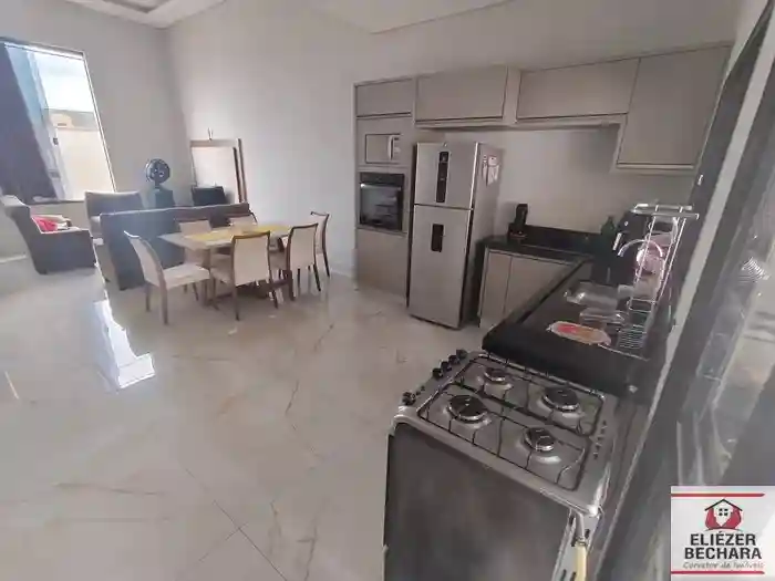 Casa com 3 quartos à venda, 150m² — foto 4 de 30