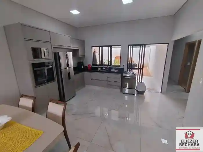 Casa com 3 quartos à venda, 150m² — foto 9 de 30