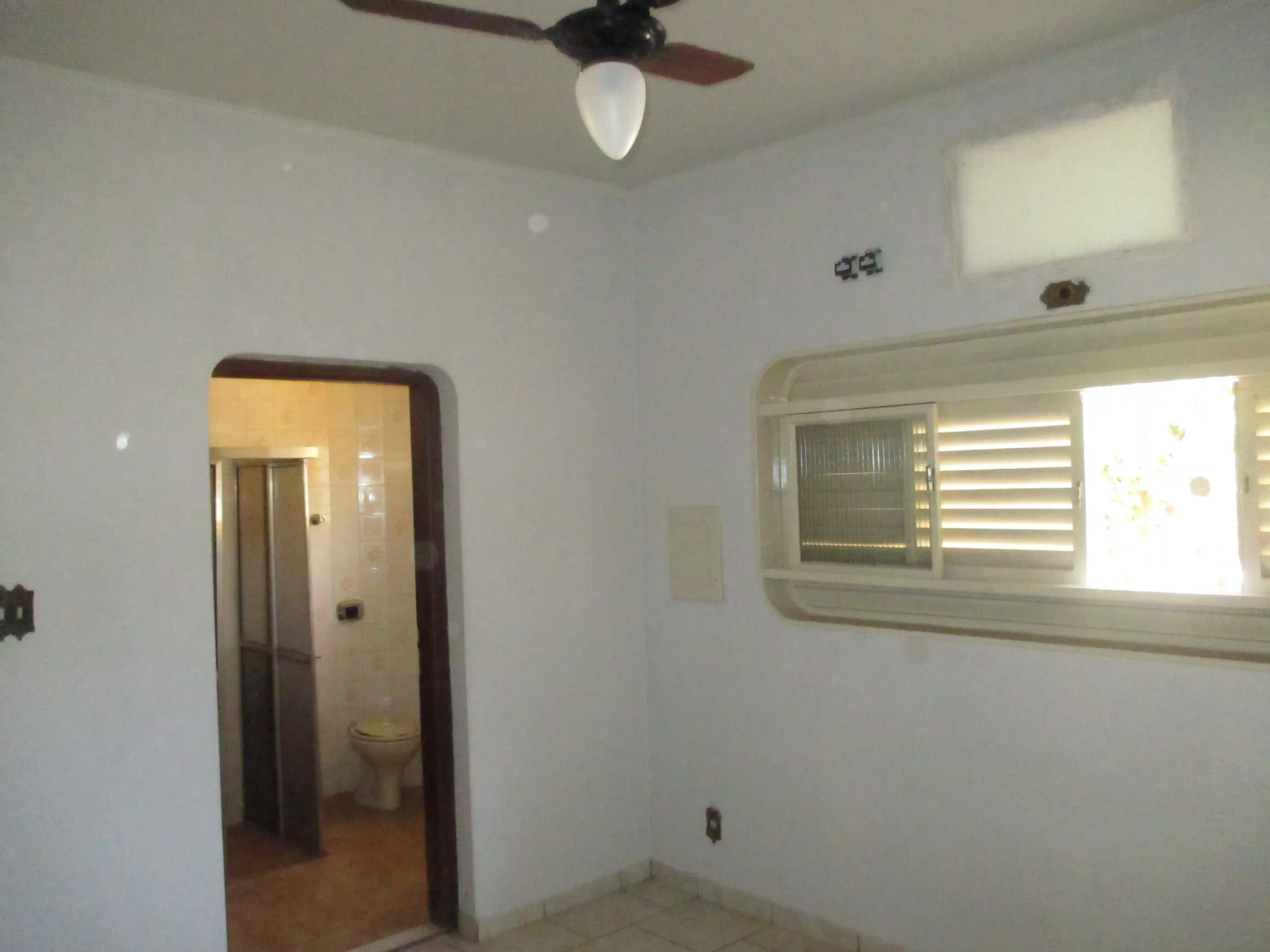 Casa à venda — foto 4 de 14