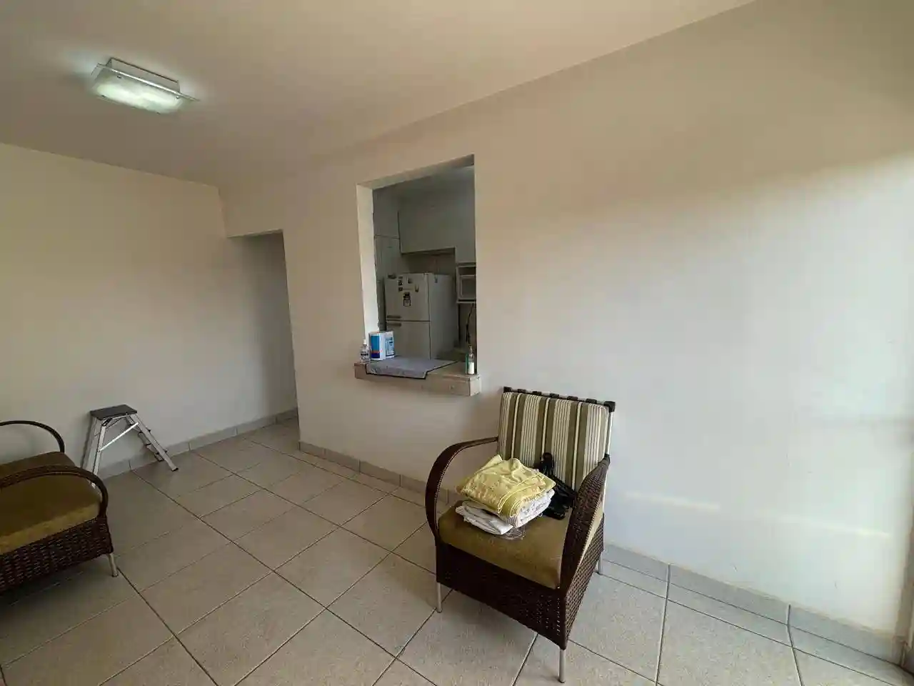 Apartamento com 3 quartos à venda, 100m² — foto 3 de 13