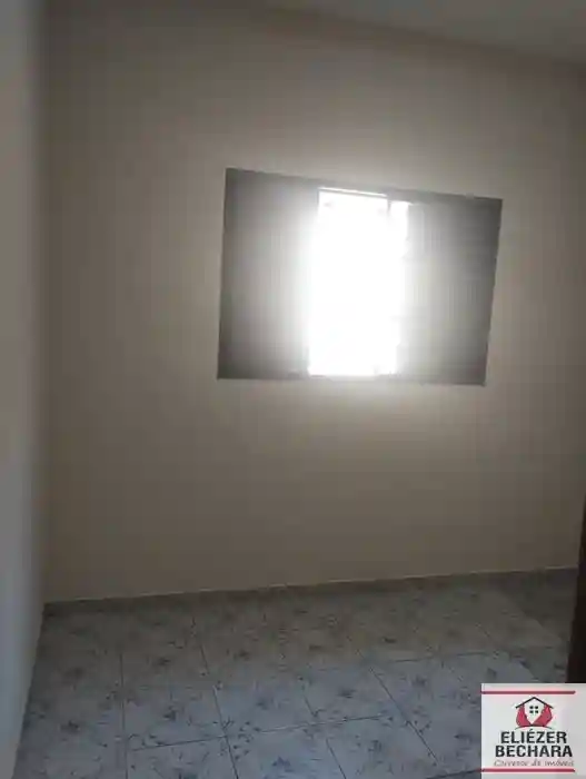 Casa com 3 quartos à venda, 140m² — foto 3 de 23