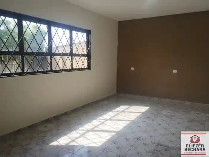 Casa com 3 quartos à venda, 140m² — foto 1 de 23