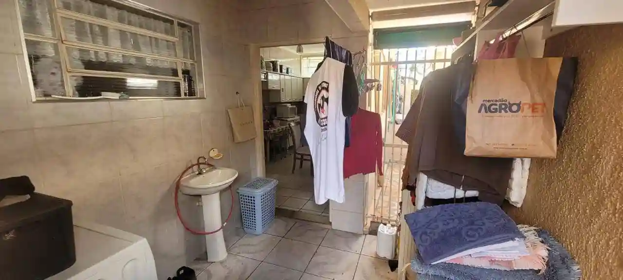 Casa com 5 quartos à venda, 484m² — foto 8 de 22